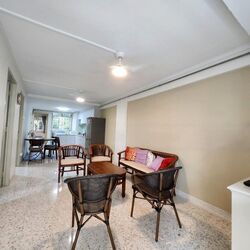 Blk 4 Ghim Moh Green (Queenstown), HDB 3 Rooms #548409531